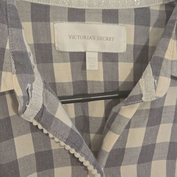 Victoria secret night gown size small - Picture 2 of 7